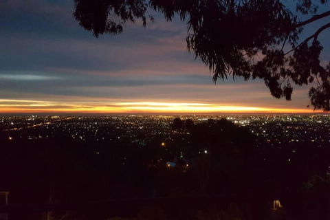 Family Home Prestigious Suburb Panoramic Views - Accommodation in Bendigo 3