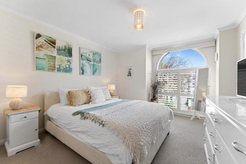Fantastic Family Home Near City - Accommodation in Bendigo 4