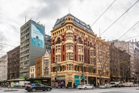 Fabulous Collins Street Luxury 2 BR Apartment - Accommodation in Bendigo 0