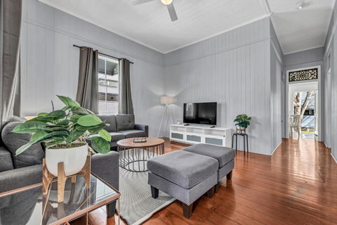 Gabba Central House 3BR2Bath Pets - Accommodation in Bendigo 2