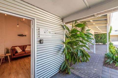 Gawler Townhouses 1C , 1 Queen Bed - Accommodation in Bendigo 1