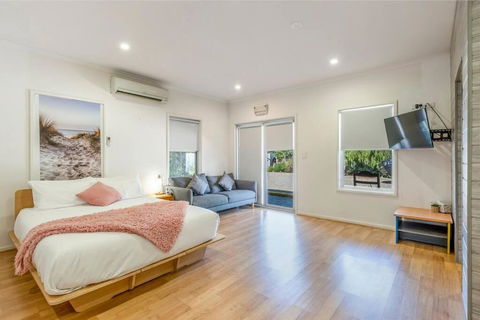 Gawler Townhouses 1b - Accommodation in Bendigo 2