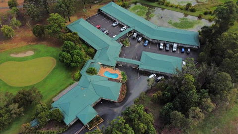 Golf Club Motor Inn Wingham - Accommodation in Bendigo 2