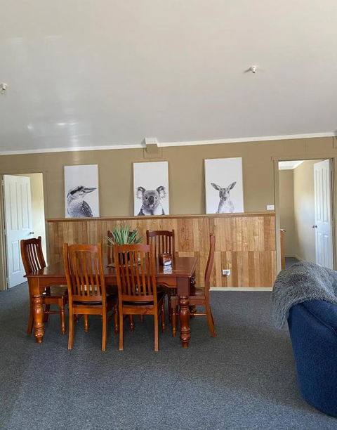 Great Lakes Wilderness Three Bedroom Home - Accommodation in Bendigo 1
