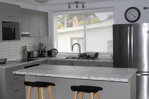 Greens Beach Escape - Accommodation in Bendigo 0