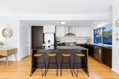 Hamptons Manor On The Park - Accommodation in Bendigo 1