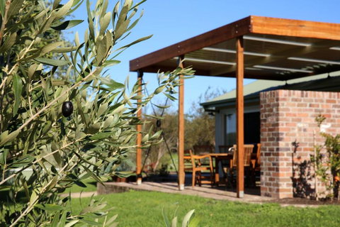 Harley Hill Farm - A Rare Country Escape - Accommodation in Bendigo 2