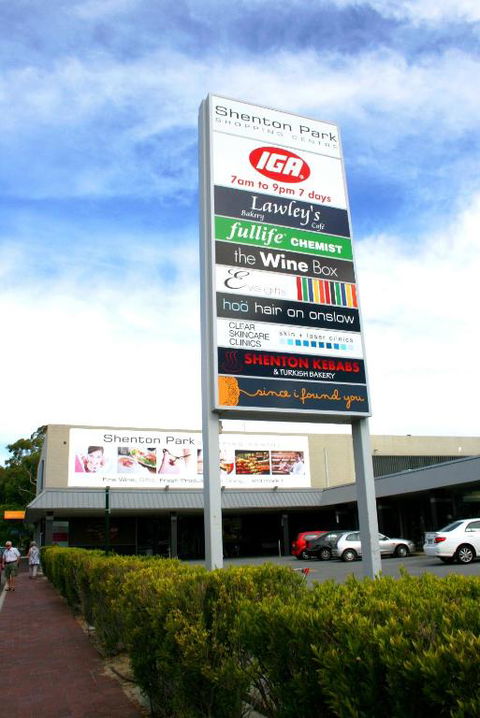 Hensman 5 - 1BRM Unit With Courtyard & Parking - Accommodation in Bendigo 3