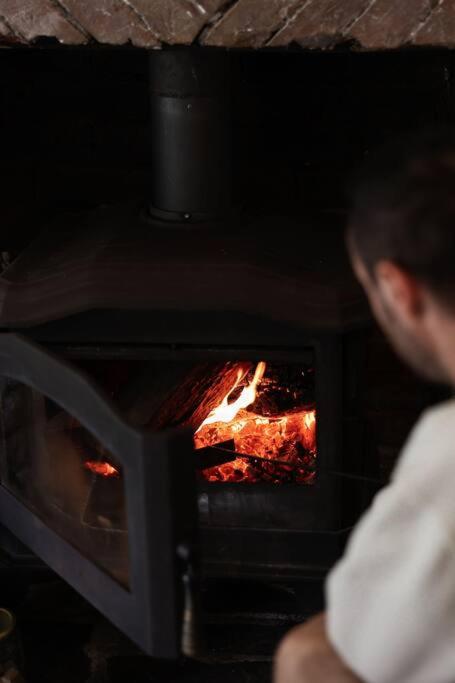 Herrings House, An Iconic Designer Nature Retreat - Accommodation in Bendigo 2
