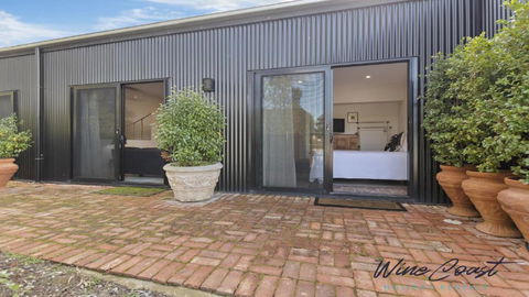 Hideaway Nook By Wine Coast Holiday Rentals - Accommodation in Bendigo 1