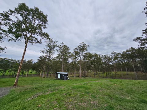 Hillside Cottage By Tiny Away - Accommodation in Bendigo 0