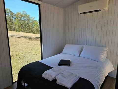 Hillside Cottage By Tiny Away - Accommodation in Bendigo 3