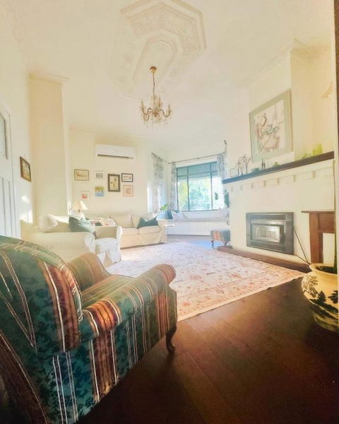 Hilltop Cottage - Accommodation in Bendigo 0