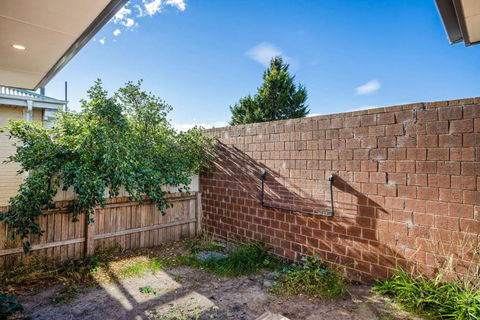 Hobart 4 Bedroom Cosy Stayz - Accommodation in Bendigo 2