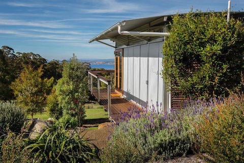 Hobart Hideaway Pods - Accommodation in Bendigo 2