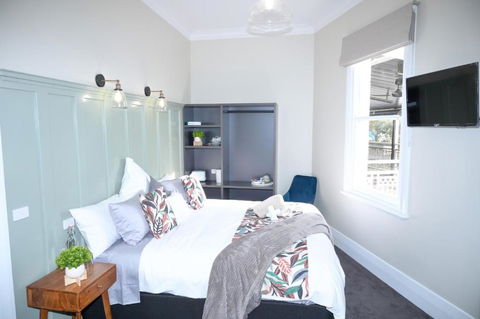 Holbrook Hotel - Accommodation in Bendigo 0