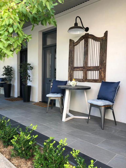 Hollidge House 5 Star Luxury Apartments - Accommodation in Bendigo 3
