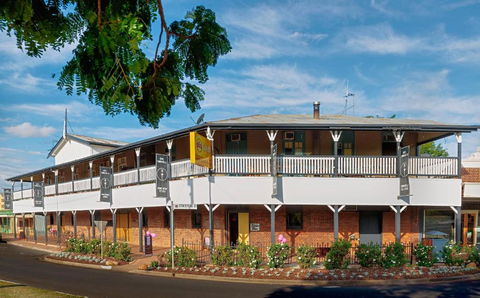 Hotel Cunnamulla - Accommodation in Bendigo 1