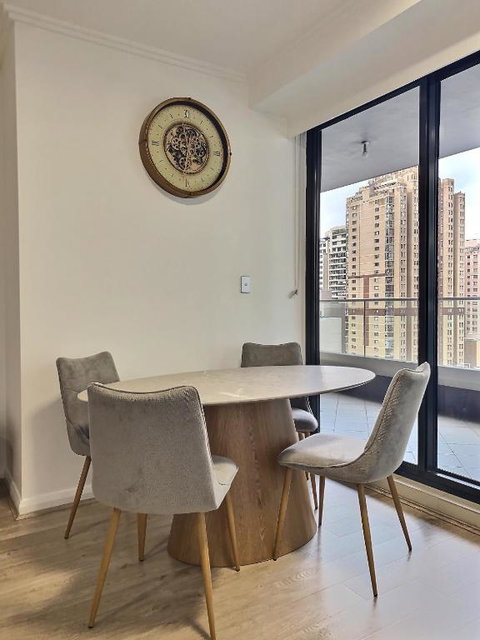 Iconic World Square Apartment Sydney City - Accommodation in Bendigo 2