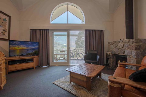 Inala 2 - Accommodation in Bendigo 0