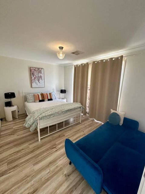 Island Retreat - Accommodation in Bendigo 3