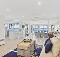 Adrift Retreat - St Georges Basin Waterfront Home - Accommodation in Bendigo