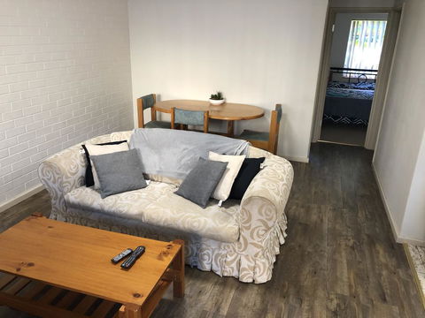 Affordable Comfortable Inglewood Apartment+Pool - Accommodation in Bendigo 2