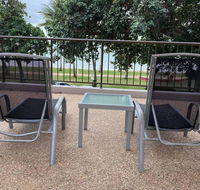 All in 500 aud weekly Beachfront The STRAND studio Apartment - Accommodation in Bendigo