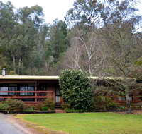 Alrima Lodge Bright - Accommodation in Bendigo
