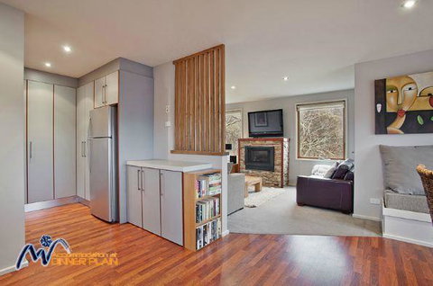 Alyeska - Accommodation in Bendigo 2