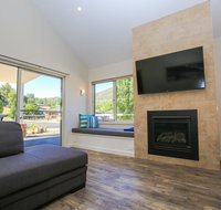 Amber Mist Villa One - Accommodation in Bendigo