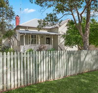 Ambiente Cottage - Pet and Family Friendly - Accommodation in Bendigo