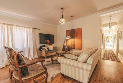 Ambrose On Byng - Central Location W/ 2 Bathroom - Accommodation in Bendigo 0