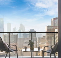 An Exquisite 2BR Apt with Stunning City Views