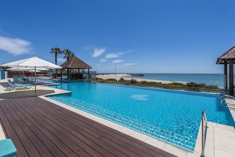 AN OCEAN,BEACH And POOL VIEW APARTMENT - Apt 210 SEASHELLS RESORT - Accommodation in Bendigo 1