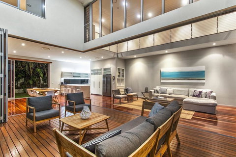 Angourie Beach House @ Corporate Boardies - Accommodation in Bendigo 2