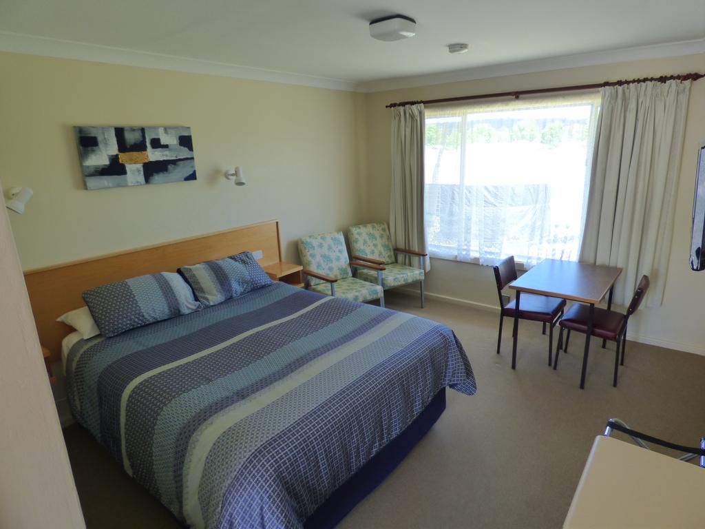 Stonehenge NSW Accommodation in Bendigo