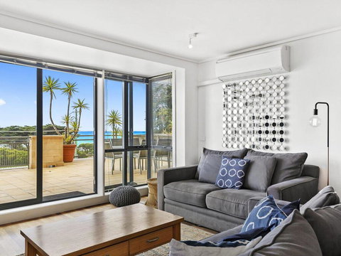 APARTMENT 12 PACIFIC APARTMENTS- Across From The Pier - Accommodation in Bendigo 2