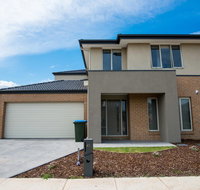 Apple House Point Cook - Accommodation in Bendigo