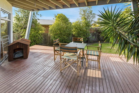 Aqua Vista - A Stroll To Paynesville Forshore - Accommodation in Bendigo 1