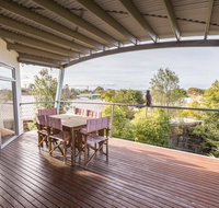 Aqua Vista - a stroll to Paynesville forshore - Accommodation in Bendigo