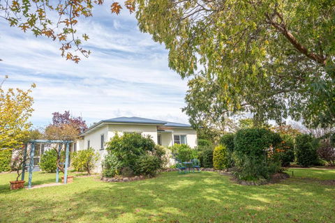 Marnita Farmhouse At Golden Grove Estate Winery - Accommodation in Bendigo 0