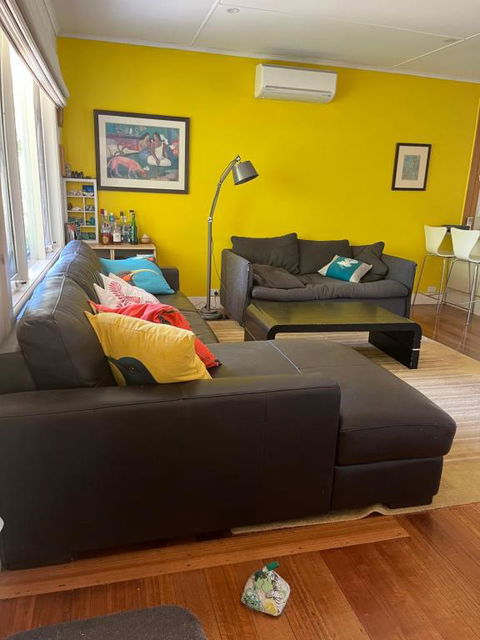 Mcrae Retro Beach House ! - Accommodation in Bendigo 0