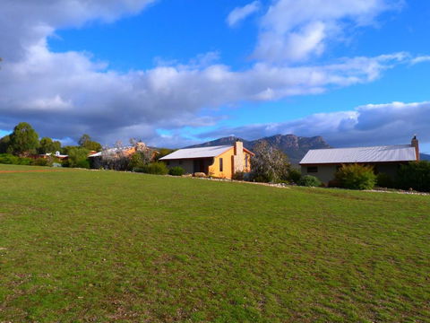 Meringa Springs - Accommodation in Bendigo 2