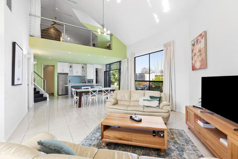 Merlot Verdelho Townhouses - Accommodation in Bendigo 0