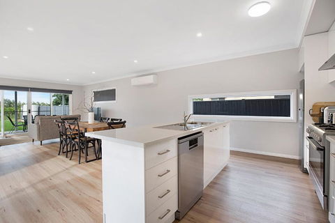 Milawa Vineyard Views - Guesthouse 2 - Accommodation in Bendigo 3
