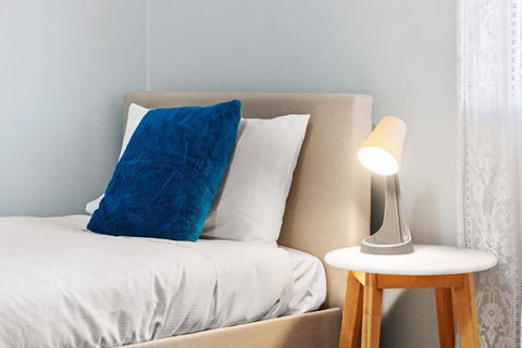 Modern Private Single Room - Centrally Located At Liverpool - Shared Bathroom - Accommodation in Bendigo 1