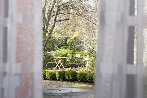 Mollisons - Accommodation in Bendigo 1
