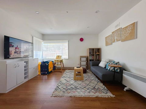 Montrose Lodge 10 Min To City & 20 Min To Airport - Accommodation in Bendigo 0