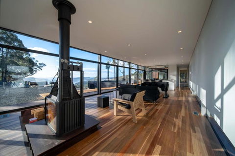 Mountain Top Snug, House Itas - Accommodation in Bendigo 1
